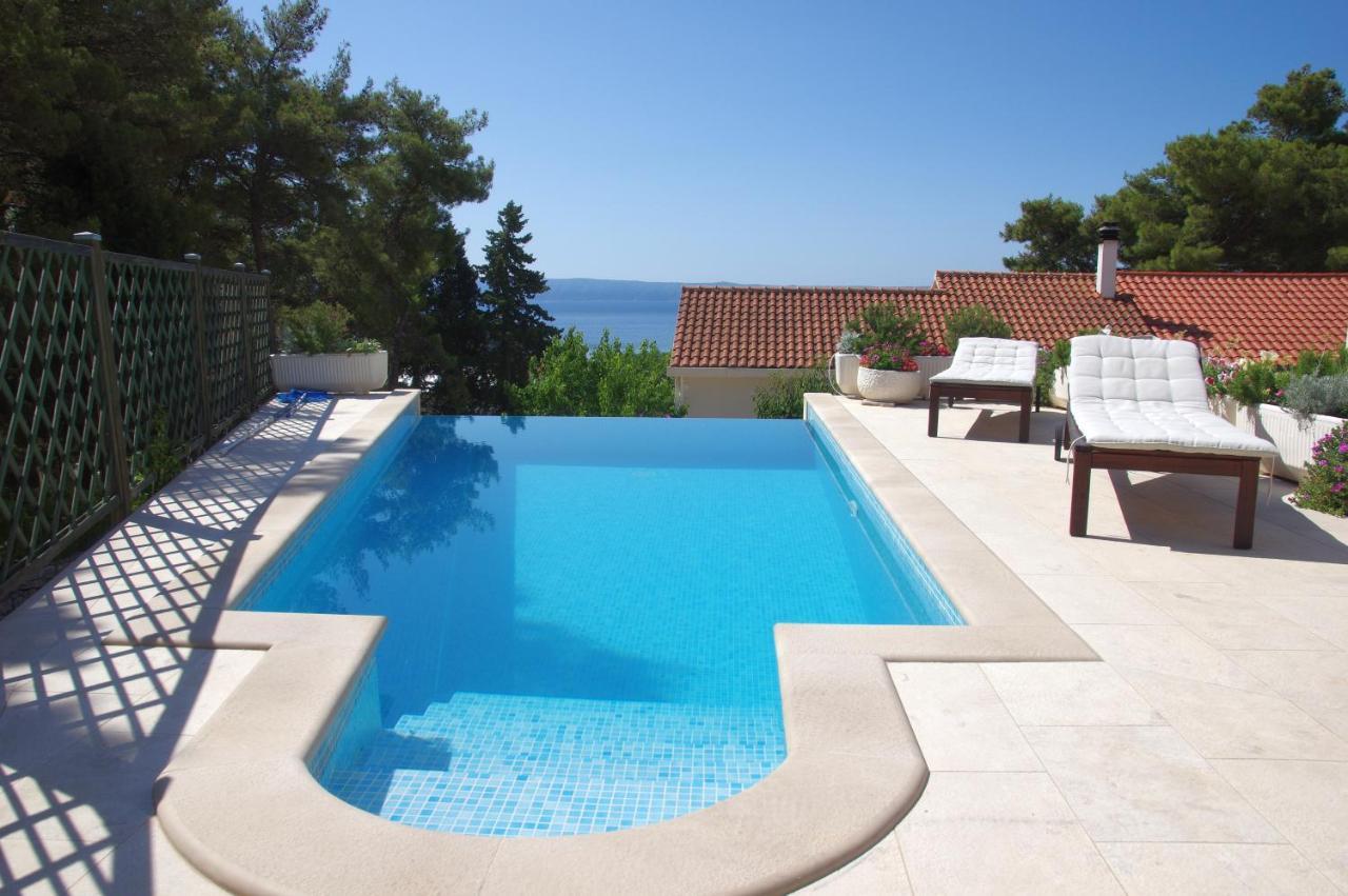 Holiday Home Nevista Сумартін Екстер'єр фото