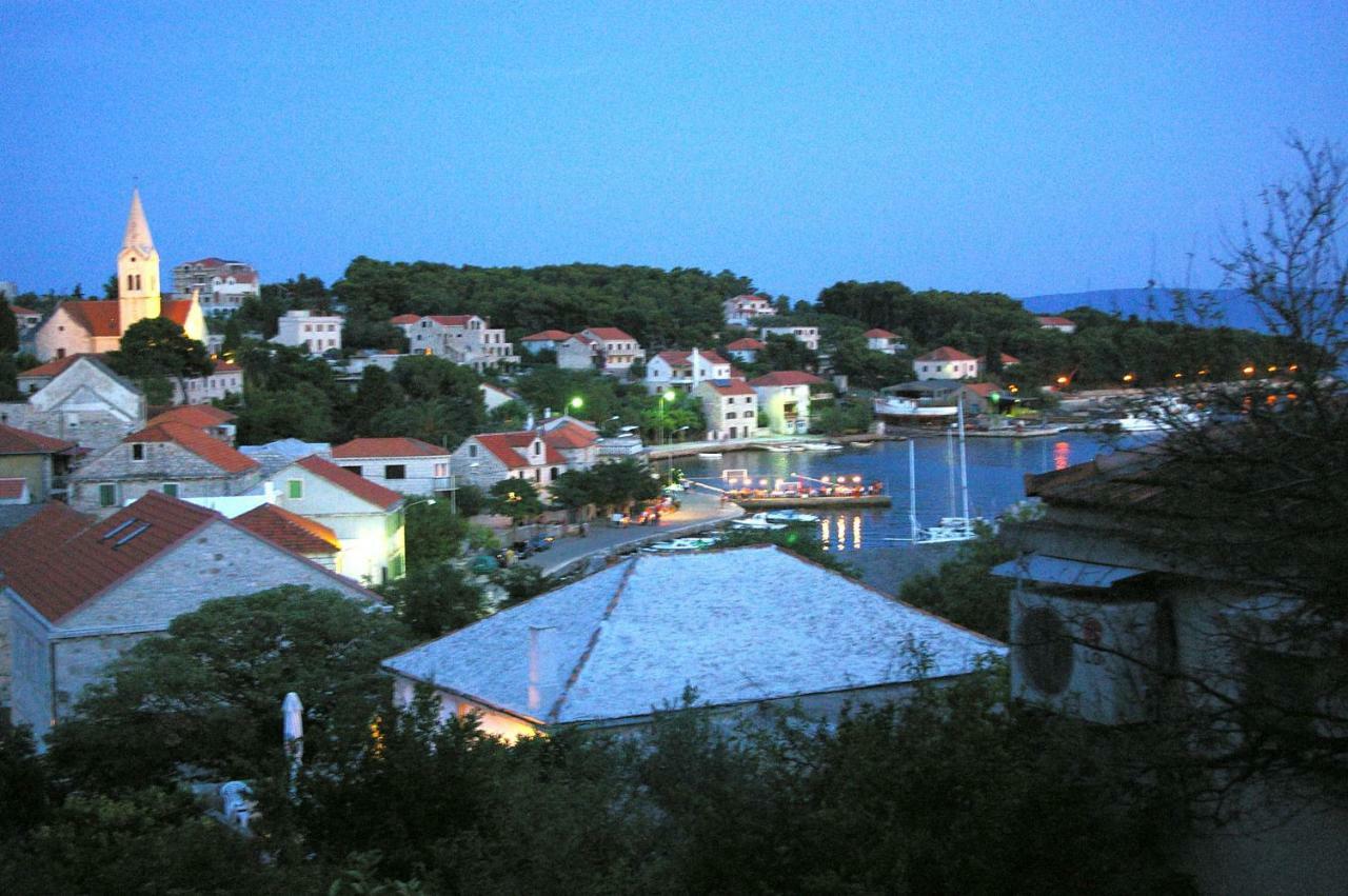 Holiday Home Nevista Сумартін Екстер'єр фото